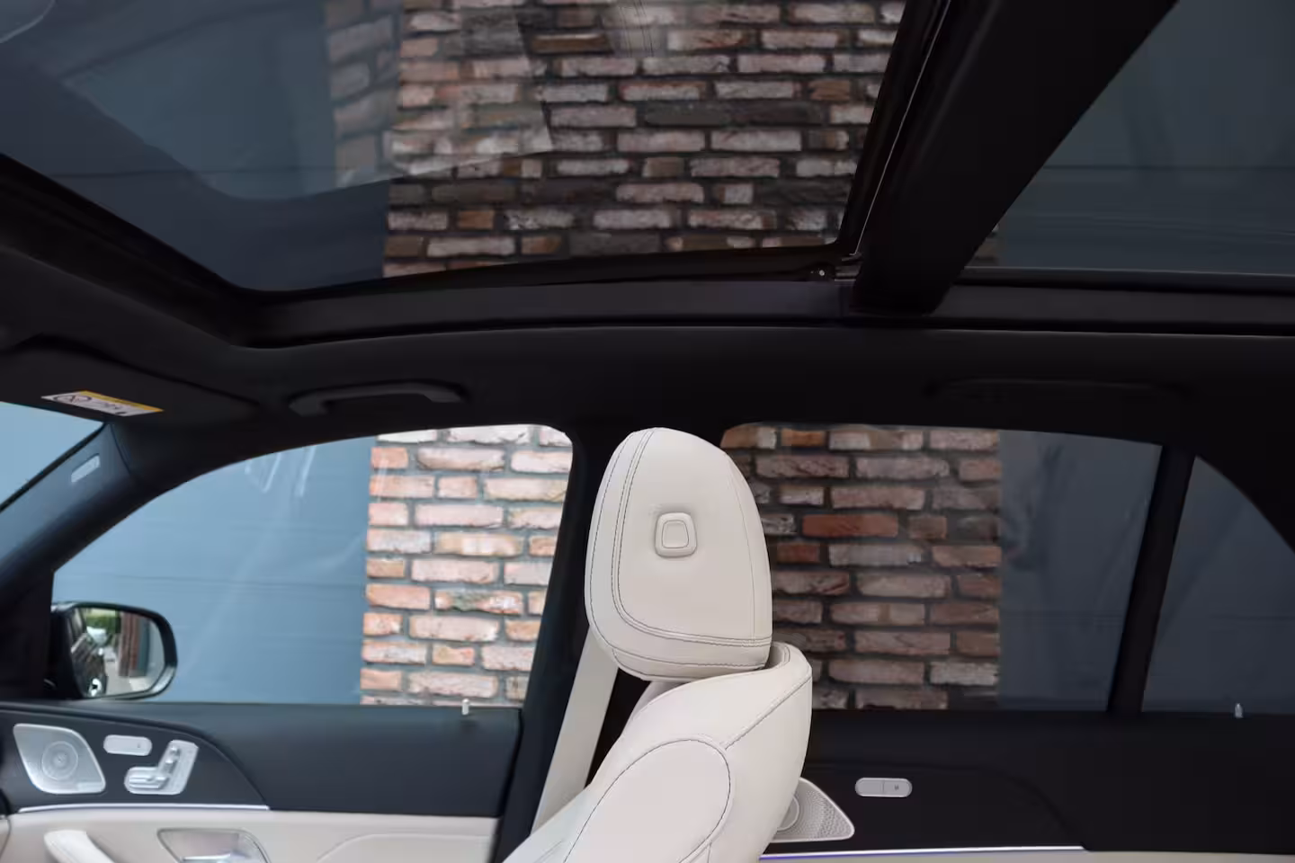 Mercedes-Benz GLE-Klasse 400 e 4MATIC AMG Line | Luchtvering | Distronic | Burmester | Verwarmd Stuurwiel | Panoram