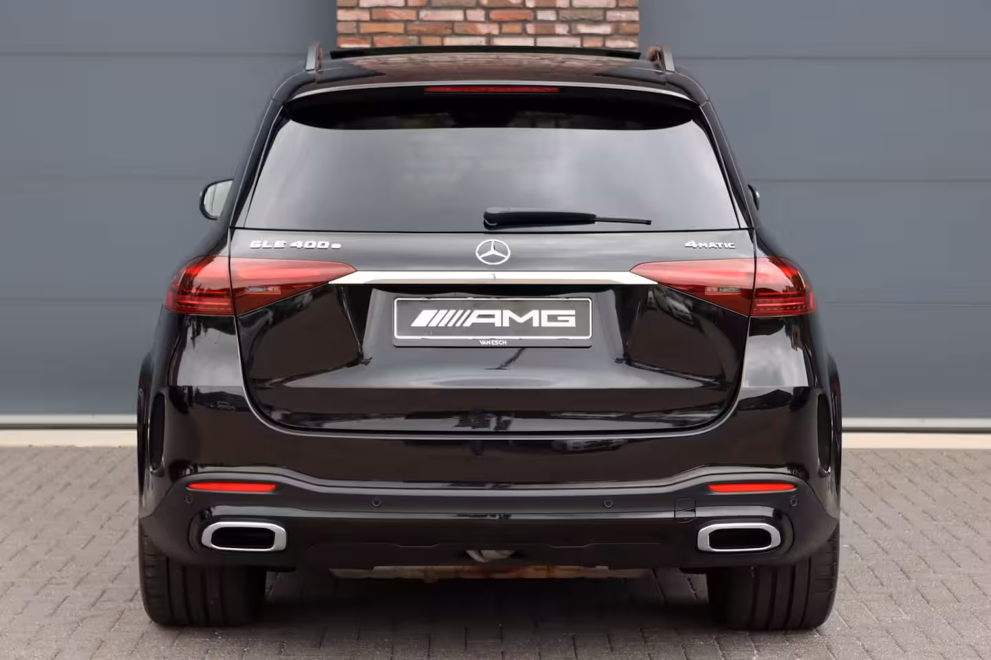 Mercedes-Benz GLE-Klasse 400 e 4MATIC AMG Line | Luchtvering | Distronic | Burmester | Verwarmd Stuurwiel | Panoram