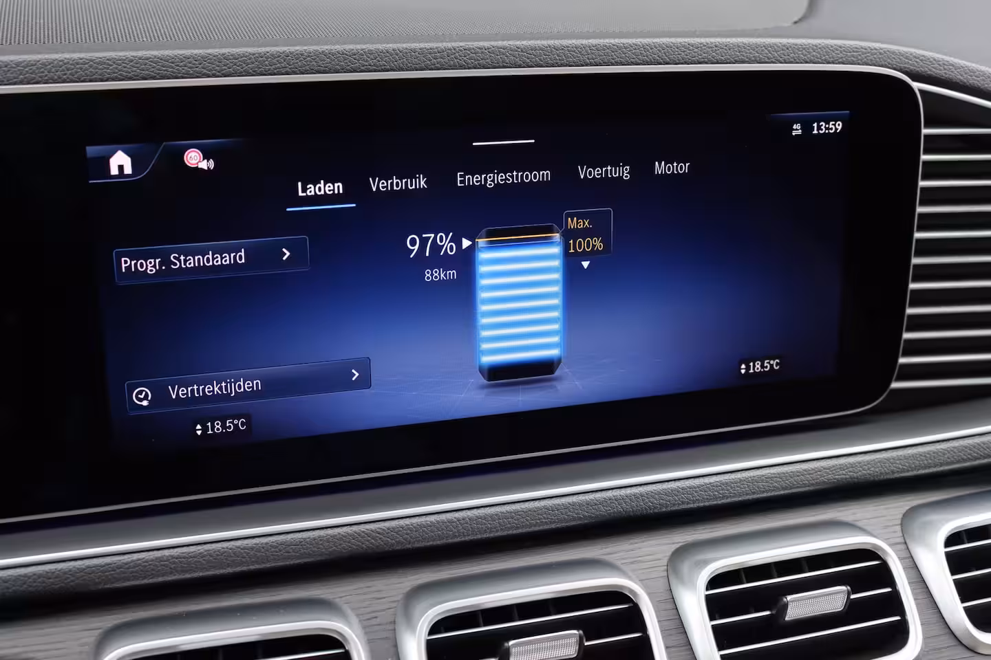 Mercedes-Benz GLE-Klasse 400 e 4MATIC AMG Line | Luchtvering | Distronic | Burmester | Verwarmd Stuurwiel | Panoram