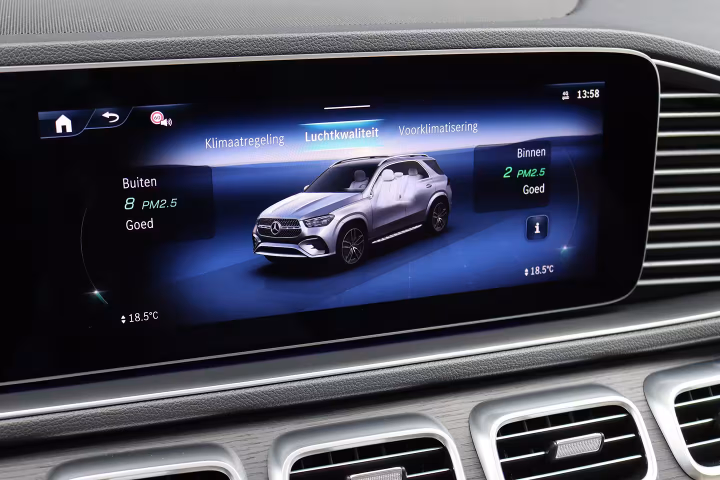 Mercedes-Benz GLE-Klasse 400 e 4MATIC AMG Line | Luchtvering | Distronic | Burmester | Verwarmd Stuurwiel | Panoram