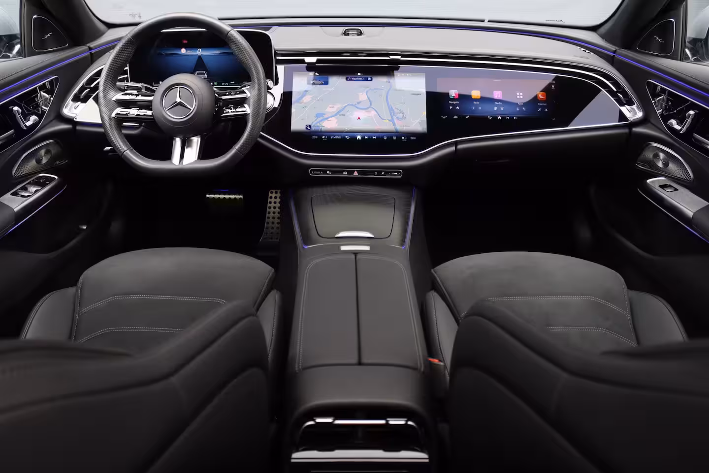 Mercedes-Benz E-klasse 220 d AMG Line | Hyperscreen | Distronic | Memory | Burmester | HUD | 3D-Display | Panoram