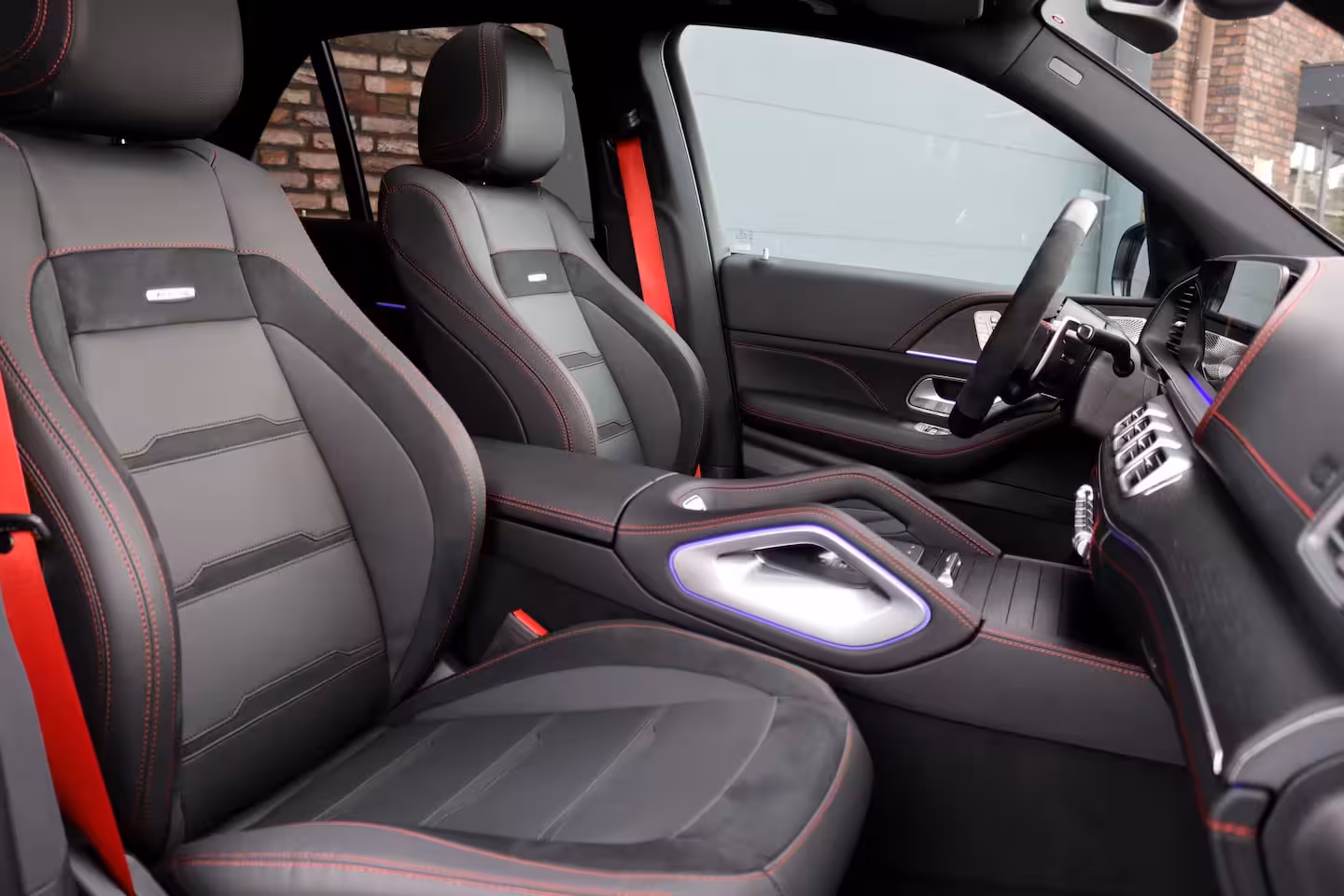 Mercedes-Benz AMG GLE 53 Hybrid 4MATIC+ | Luchtvering | Distronic | Elek. Achterbank | Trekhaak | Burmester | Ke
