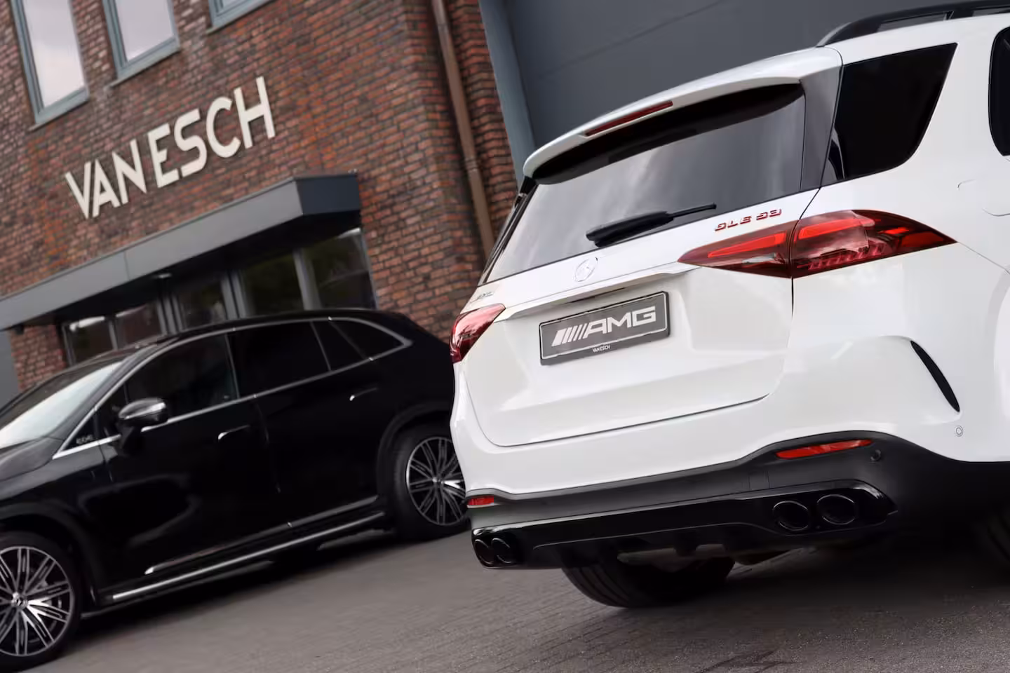 Mercedes-Benz AMG GLE 53 Hybrid 4MATIC+ | Luchtvering | Distronic | Elek. Achterbank | Trekhaak | Burmester | Ke