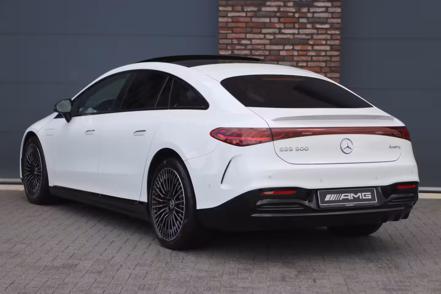Mercedes-Benz EQS 500 4MATIC AMG Line 108 kWh | Luchtvering | Distronic+ | Hyperscreen | Achterasbesturing |