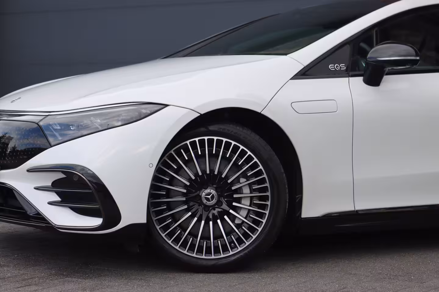 Mercedes-Benz EQS 500 4MATIC AMG Line 108 kWh | Luchtvering | Distronic+ | Hyperscreen | Achterasbesturing |