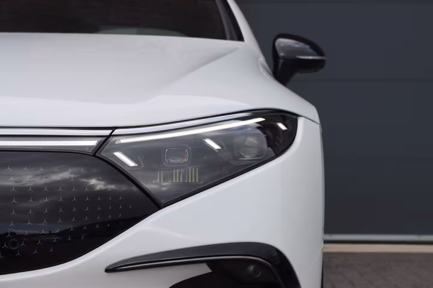 Mercedes-Benz EQS 500 4MATIC AMG Line 108 kWh | Luchtvering | Distronic+ | Hyperscreen | Achterasbesturing |