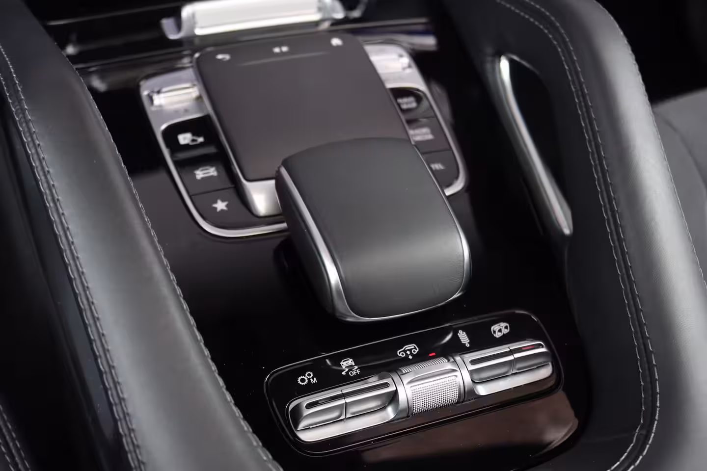Mercedes-Benz AMG GLE 53 4MATIC+ Premium+ | Luchtvering | Distronic+ | Carbon | Burmester | Rijassistentiepakket