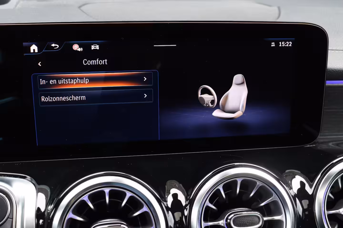 Mercedes-Benz EQB 350 4MATIC AMG Line 71 kWh | Panoramadak | Leder | Memory | Burmester | HUD | Trekhaak | S