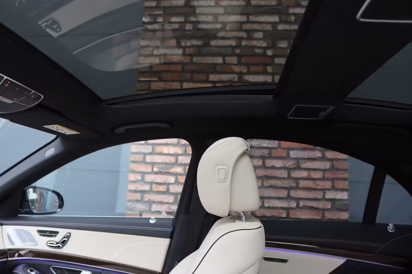 Mercedes-Benz S-klasse 560 AMG Line Premium | V8 | Active Body Control | Distronic+ | HUD | Panoramadak | Burmest