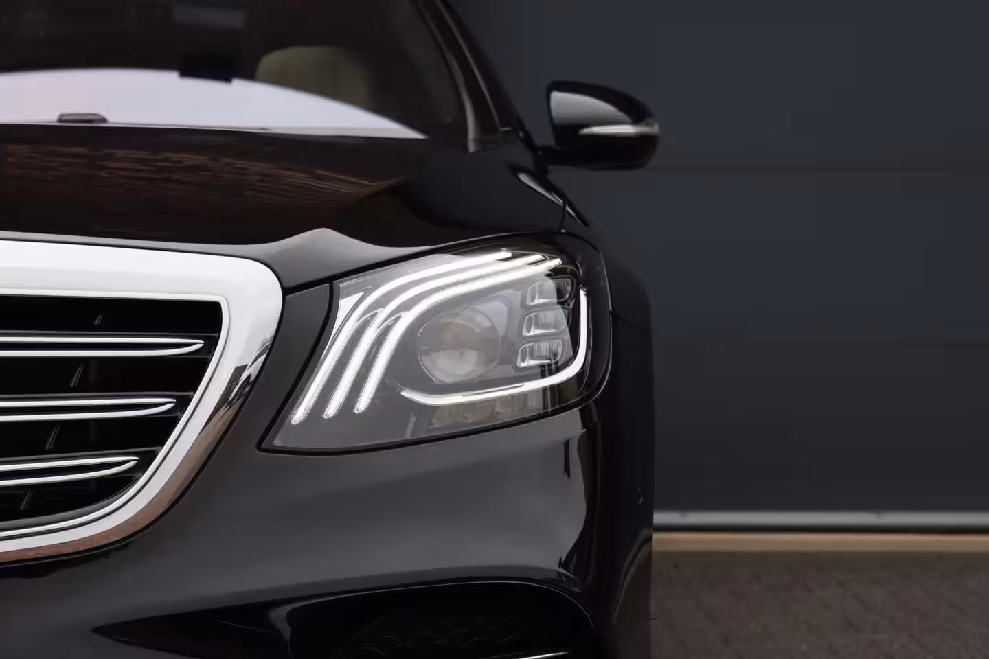 Mercedes-Benz S-klasse 560 AMG Line Premium | V8 | Active Body Control | Distronic+ | HUD | Panoramadak | Burmest