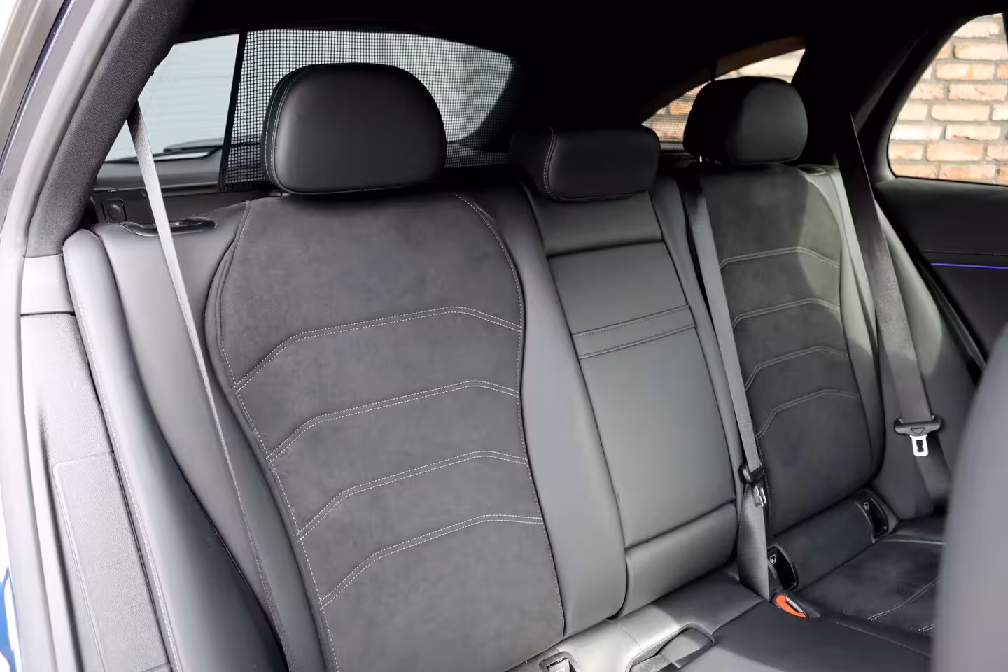 Mercedes-Benz E-klasse Estate 300 e AMG Line | Distronic+ | Memory | Burmester | Surround Camera | Trekhaak | Digital Li