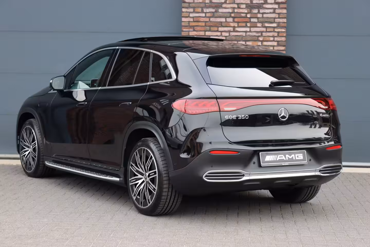 Mercedes-Benz EQE SUV 350 4MATIC AMG Line 91 kWh | Distronic+ | Panoramadak | Memory | Burmester | Digital Light
