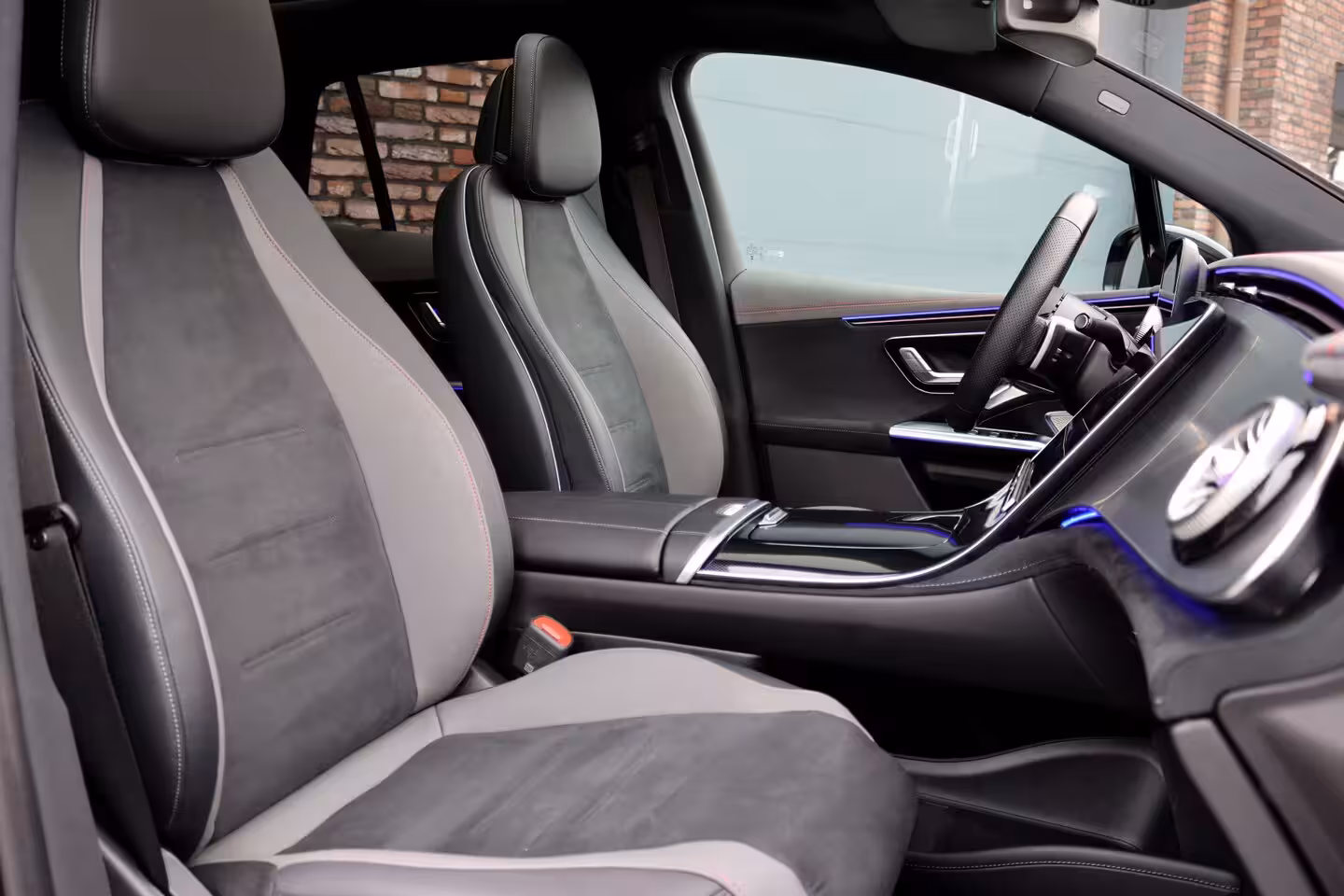 Mercedes-Benz EQE SUV 350 4MATIC AMG Line 91 kWh | Distronic+ | Panoramadak | Memory | Burmester | Digital Light