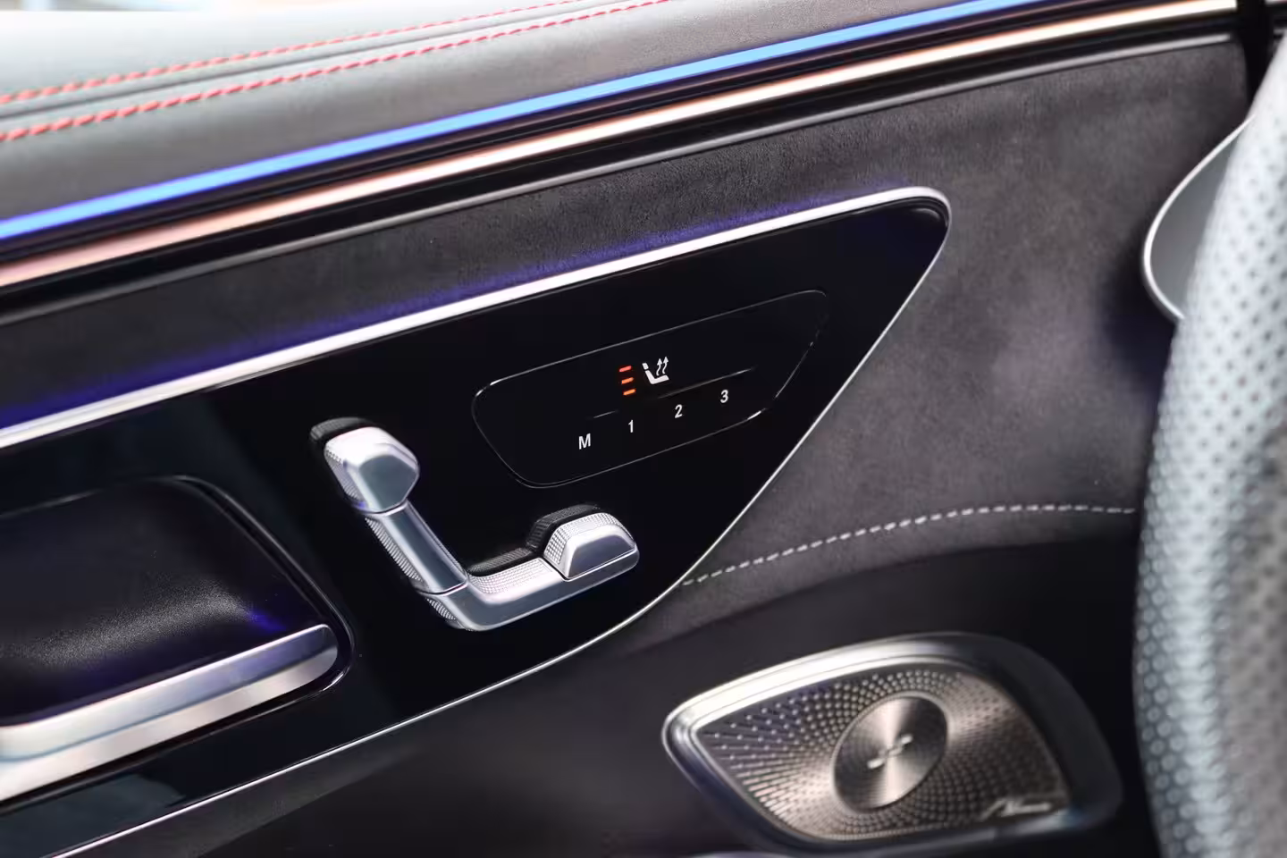 Mercedes-Benz EQE SUV 350 4MATIC AMG Line 91 kWh | Distronic+ | Panoramadak | Memory | Burmester | Digital Light