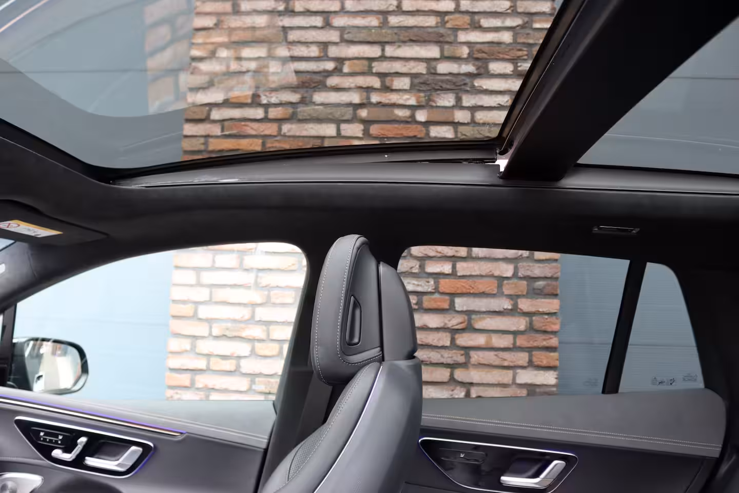 Mercedes-Benz EQE SUV 500 4MATIC AMG Line 91 kWh | 61.000, - ex BTW | Luchtvering | Hyperscreen | Achterasbestur
