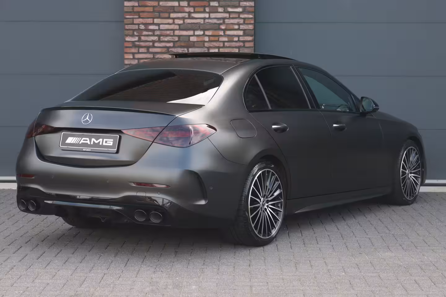 Mercedes-Benz C-klasse 200 4MATIC Premium+ AMG Line | Distronic+ | Panoramadak | Burmester | Memory | Massage | S