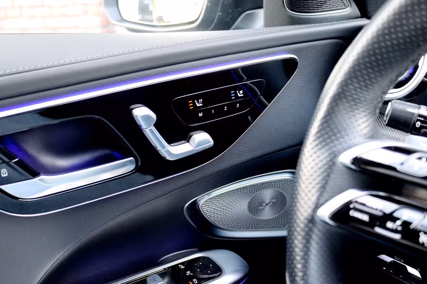 Mercedes-Benz C-klasse 200 4MATIC Premium+ AMG Line | Distronic+ | Panoramadak | Burmester | Memory | Massage | S