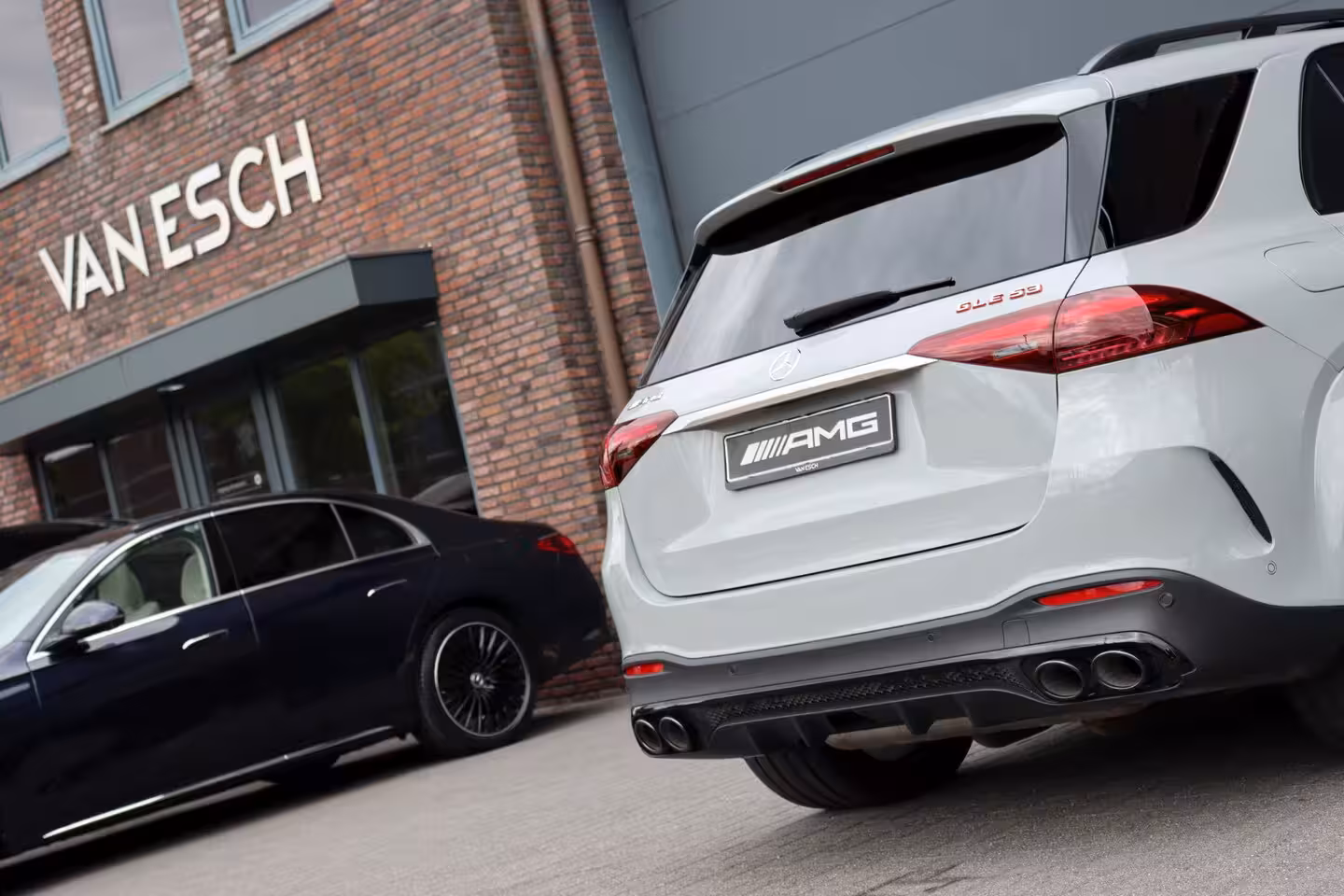 Mercedes-Benz AMG GLE 53 Hybrid 4MATIC+ Premium | Luchtvering | Distronic | Trekhaak | Memory | Burmester | Keyl