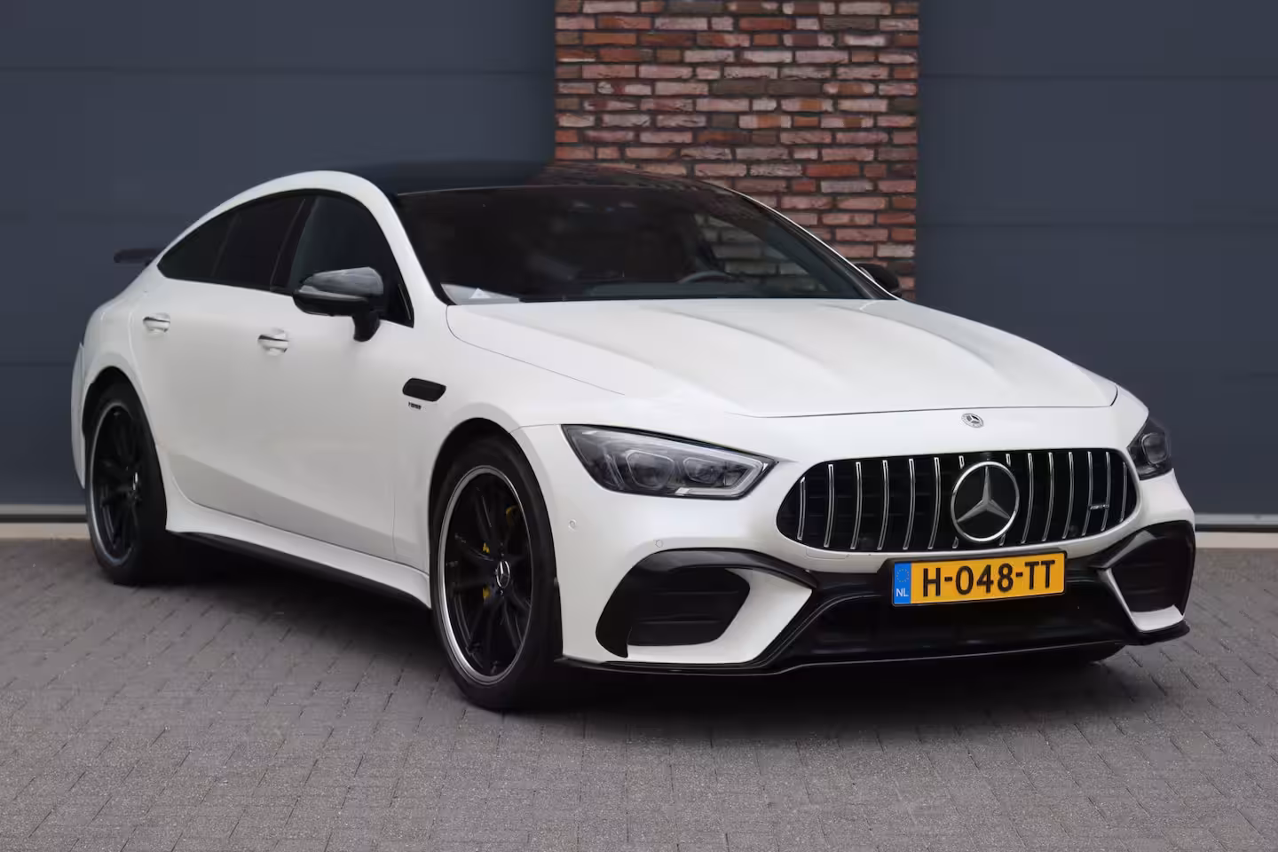 Mercedes-Benz AMG GT 4-Door Coupe AMG 43 Premium | Panoramadak | Distronic+ | AMG Ride Control | Soft-Close | Burmester | Na