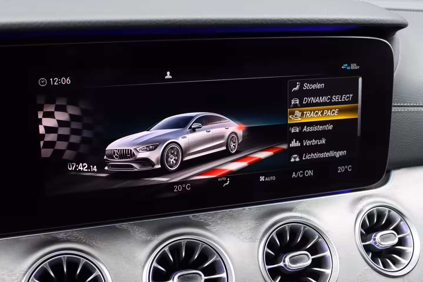 Mercedes-Benz AMG GT 4-Door Coupe AMG 43 Premium | Panoramadak | Distronic+ | AMG Ride Control | Soft-Close | Burmester | Na