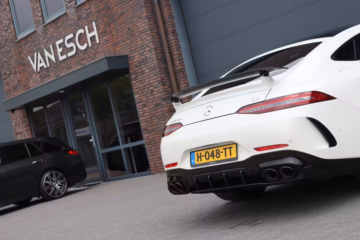 Mercedes-Benz AMG GT 4-Door Coupe AMG 43 Premium | Panoramadak | Distronic+ | AMG Ride Control | Soft-Close | Burmester | Na