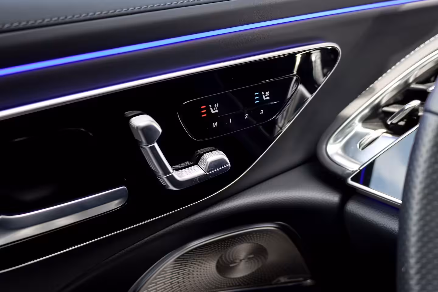 Mercedes-Benz E-klasse 450 d 4MATIC AMG Line | Hyperscreen | Luchtvering | Achterasbesturing | Standkachel | Napp