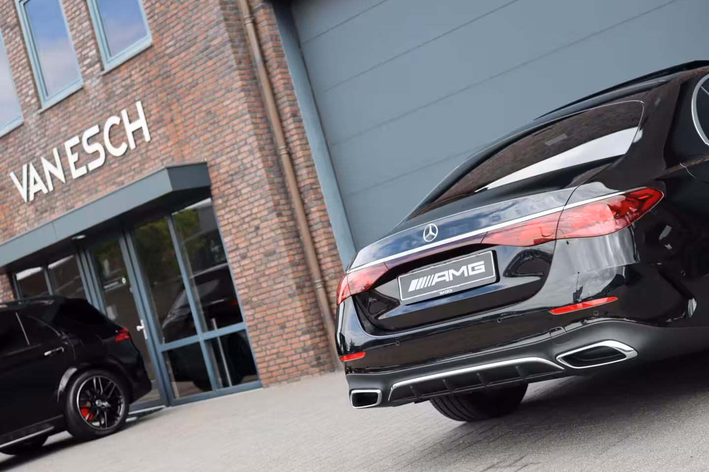 Mercedes-Benz E-klasse 450 d 4MATIC AMG Line | Hyperscreen | Luchtvering | Achterasbesturing | Standkachel | Napp