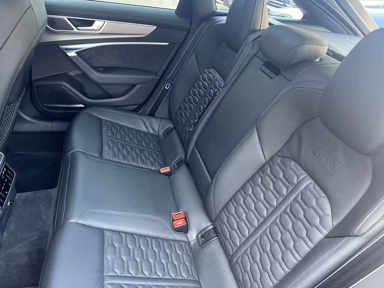 Audi RS6 Quattro|Pano|Head-up|Carbon|B&O