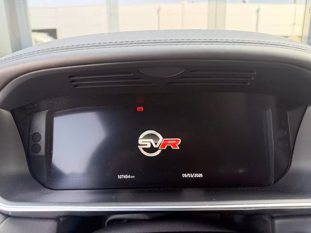 Land Rover Range Rover Sport P575 SVR Carbon Edition Suede hemel|Apple Carplay|Stoelverwarming en koeling|Pano|Head up