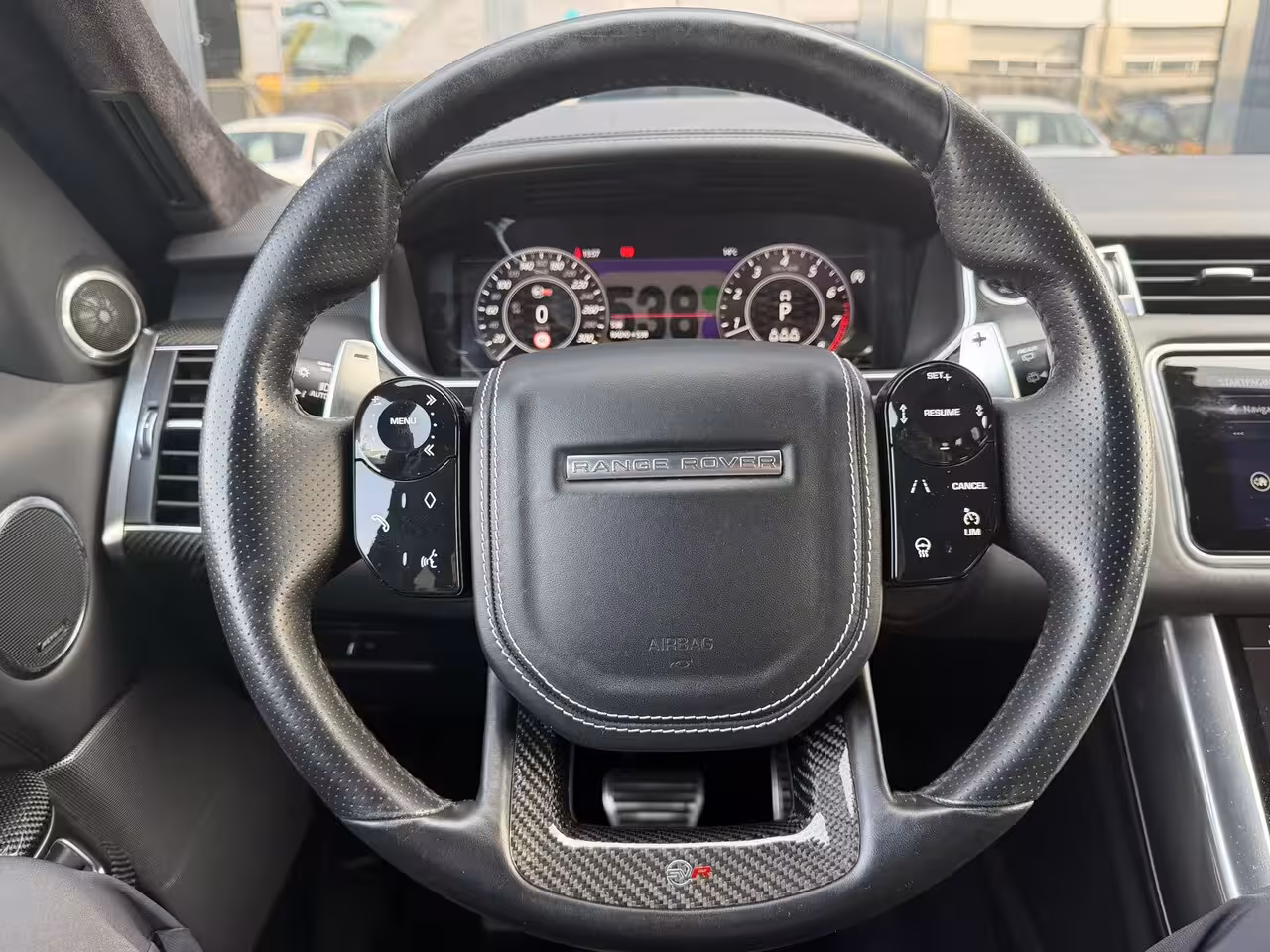 Land Rover Range Rover Sport P575 SVR Carbon Edition Suede hemel|Apple Carplay|Stoelverwarming en koeling|Pano|Head up