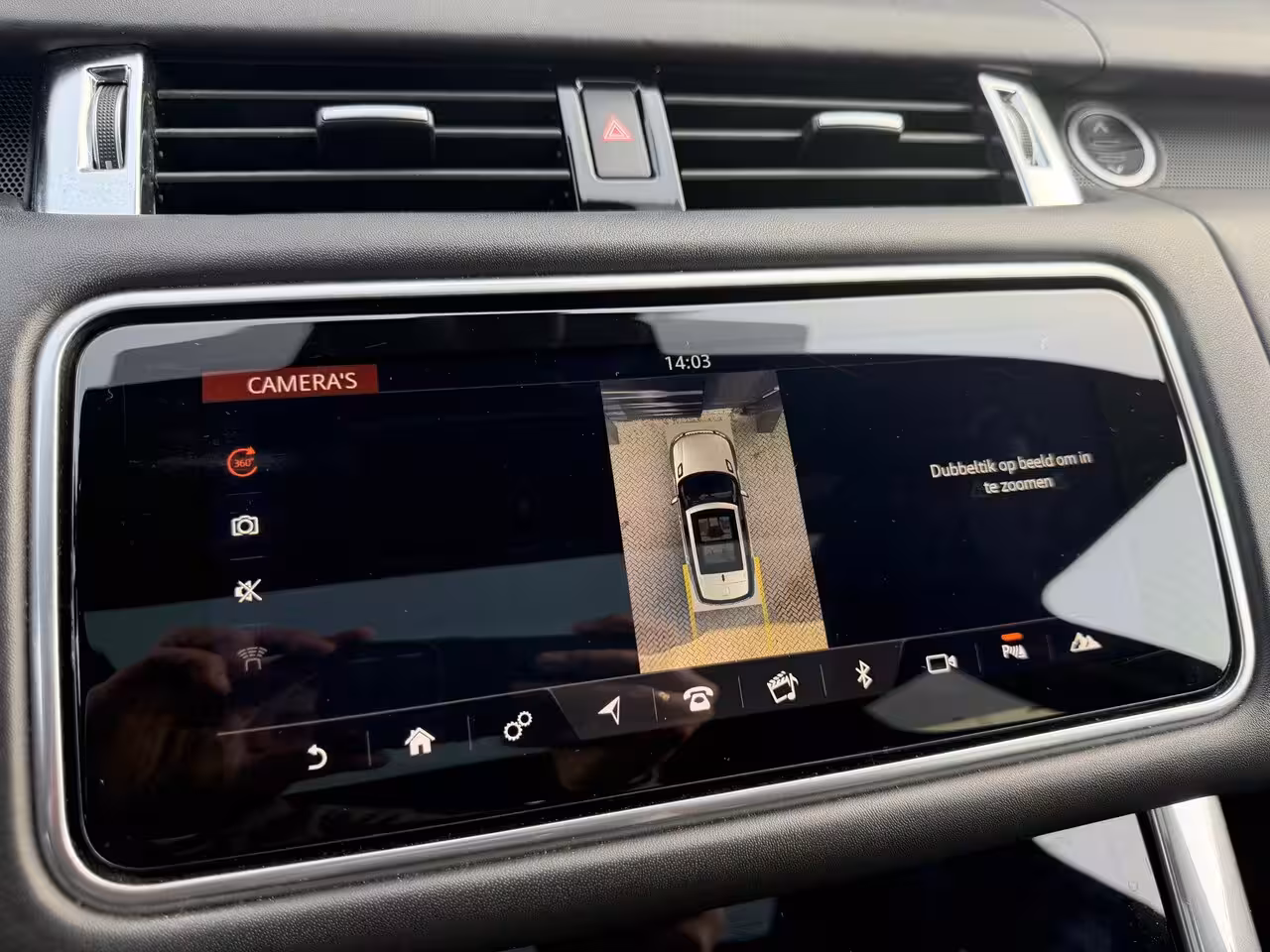 Land Rover Range Rover Sport P575 SVR Carbon Edition Suede hemel|Apple Carplay|Stoelverwarming en koeling|Pano|Head up