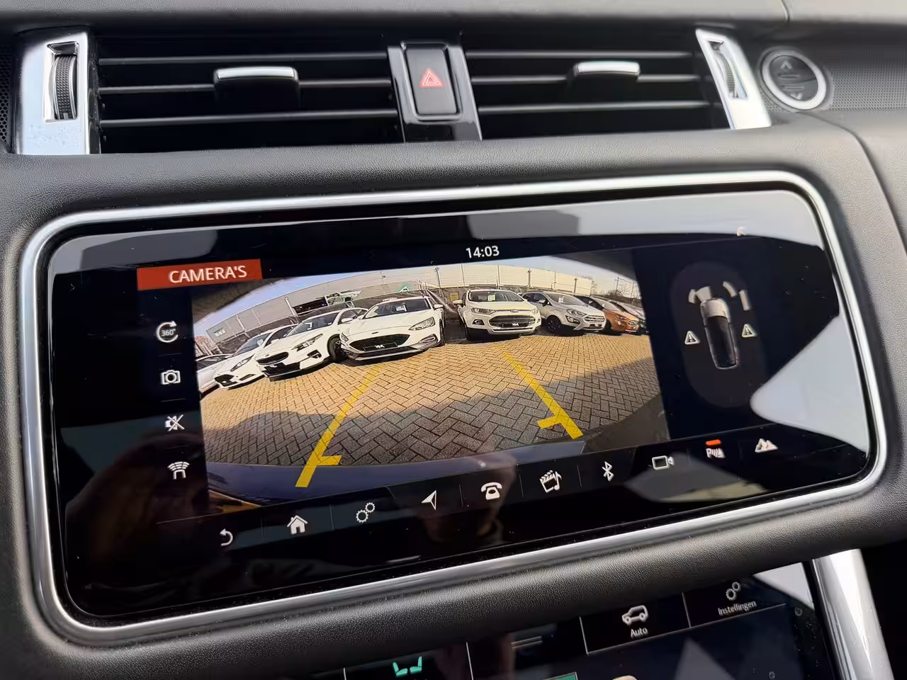 Land Rover Range Rover Sport P575 SVR Carbon Edition Suede hemel|Apple Carplay|Stoelverwarming en koeling|Pano|Head up
