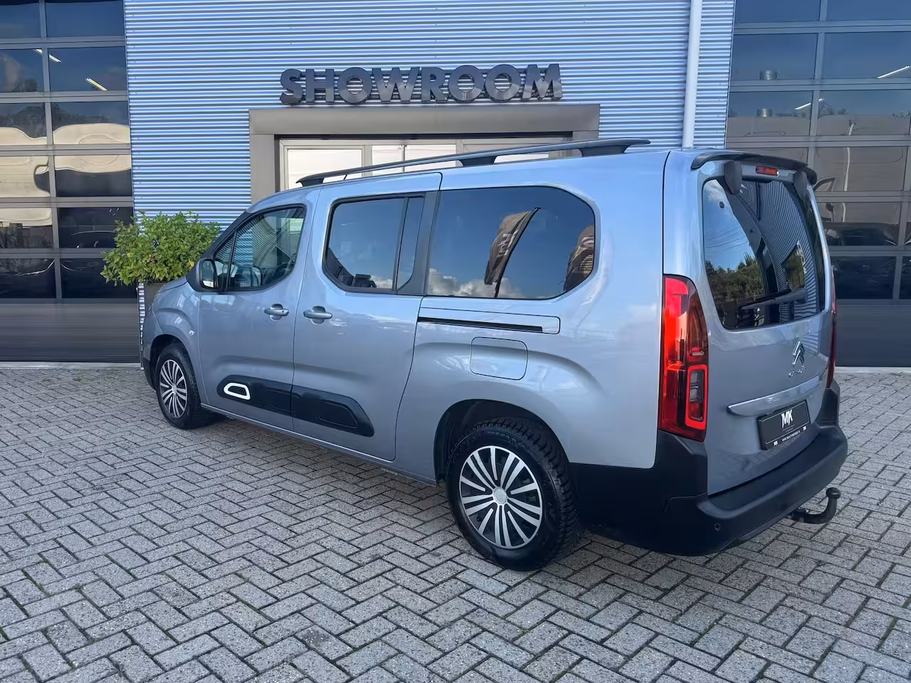 Citroën Berlingo XL 1.2 PureTech Feel XL AUTOMAAT|TREKHAAK|APPLECARPLAY|CAMERA|PDC|CRUISE