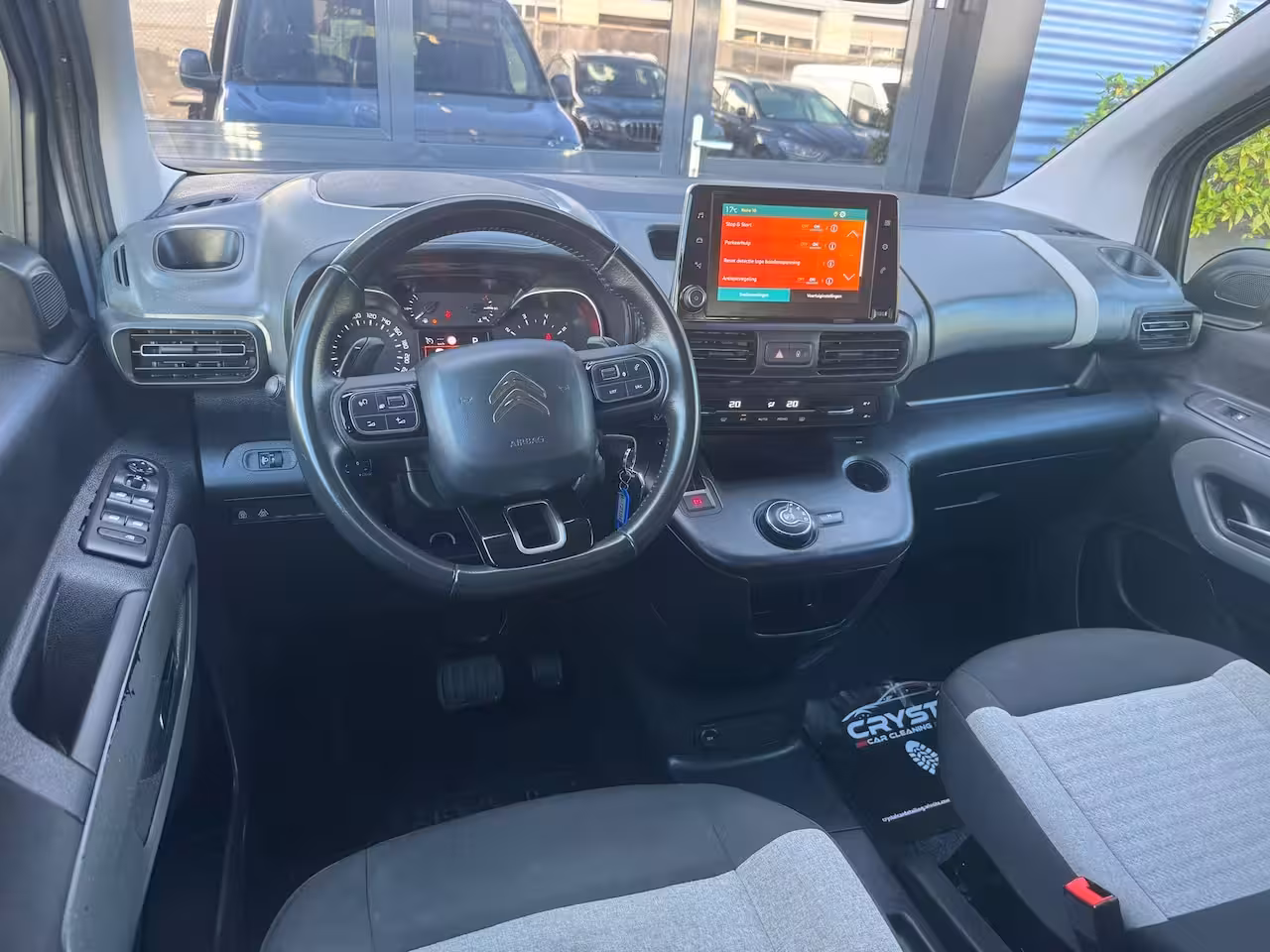 Citroën Berlingo XL 1.2 PureTech Feel XL AUTOMAAT|TREKHAAK|APPLECARPLAY|CAMERA|PDC|CRUISE