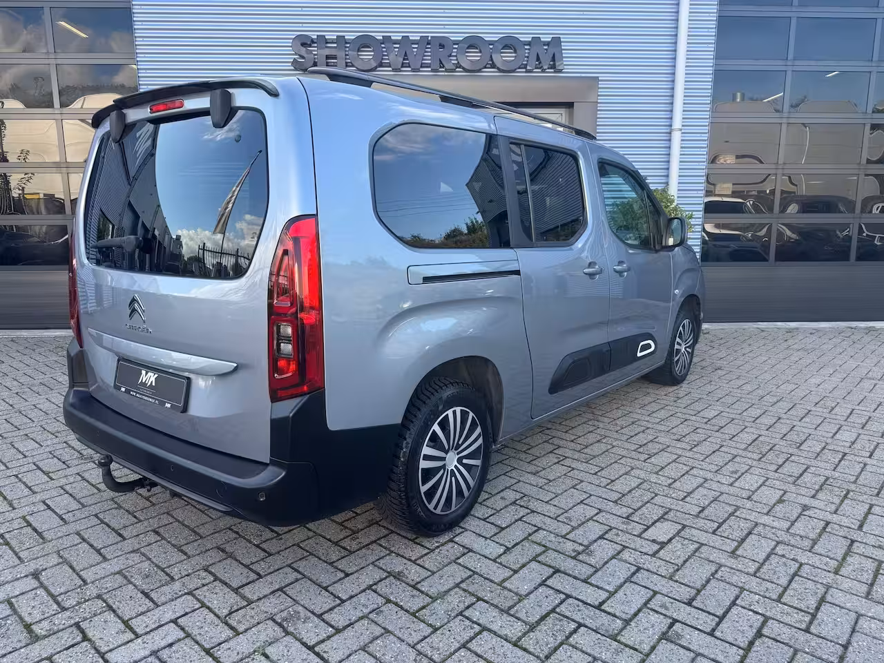 Citroën Berlingo XL 1.2 PureTech Feel XL AUTOMAAT|TREKHAAK|APPLECARPLAY|CAMERA|PDC|CRUISE