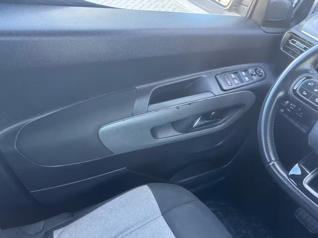 Citroën Berlingo XL 1.2 PureTech Feel XL AUTOMAAT|TREKHAAK|APPLECARPLAY|CAMERA|PDC|CRUISE