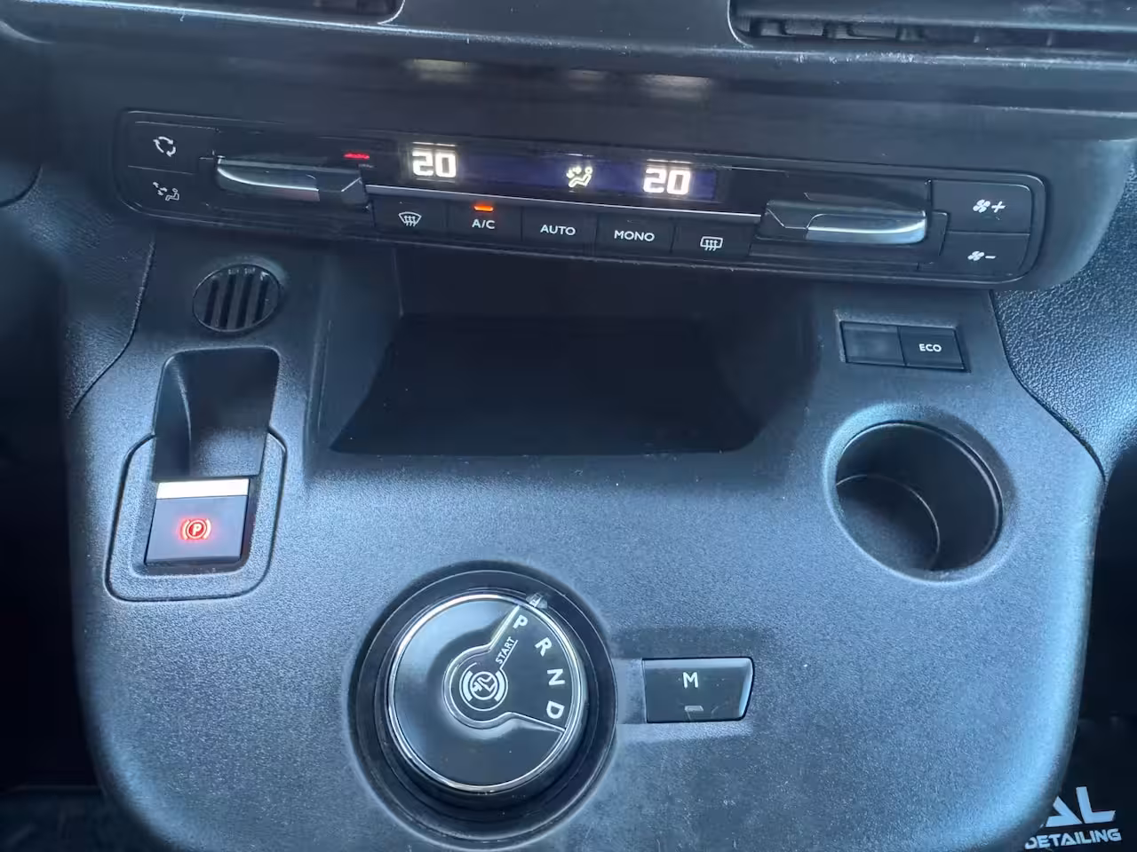 Citroën Berlingo XL 1.2 PureTech Feel XL AUTOMAAT|TREKHAAK|APPLECARPLAY|CAMERA|PDC|CRUISE