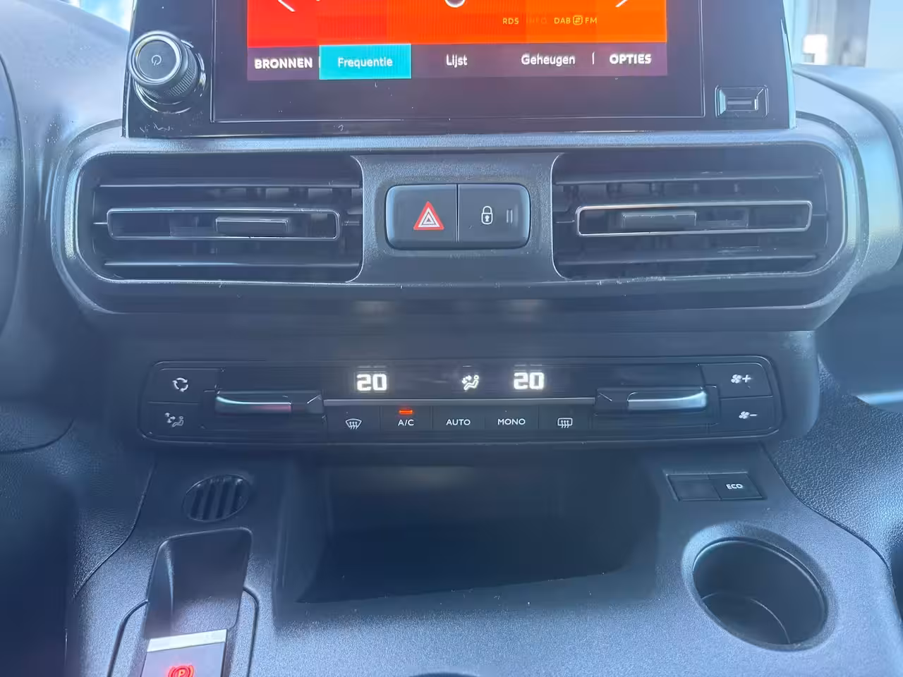 Citroën Berlingo XL 1.2 PureTech Feel XL AUTOMAAT|TREKHAAK|APPLECARPLAY|CAMERA|PDC|CRUISE
