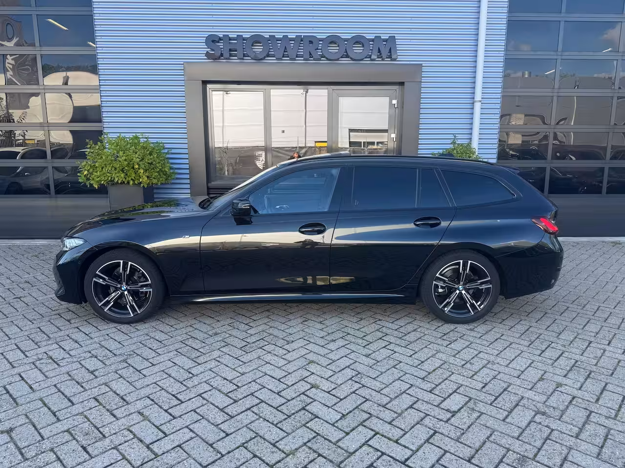BMW 3-serie Touring 318i M-Pakket|AUTOMAAT|PANO|HARMAN/KARDON|CAMERA|LEDER/ALCANTARA