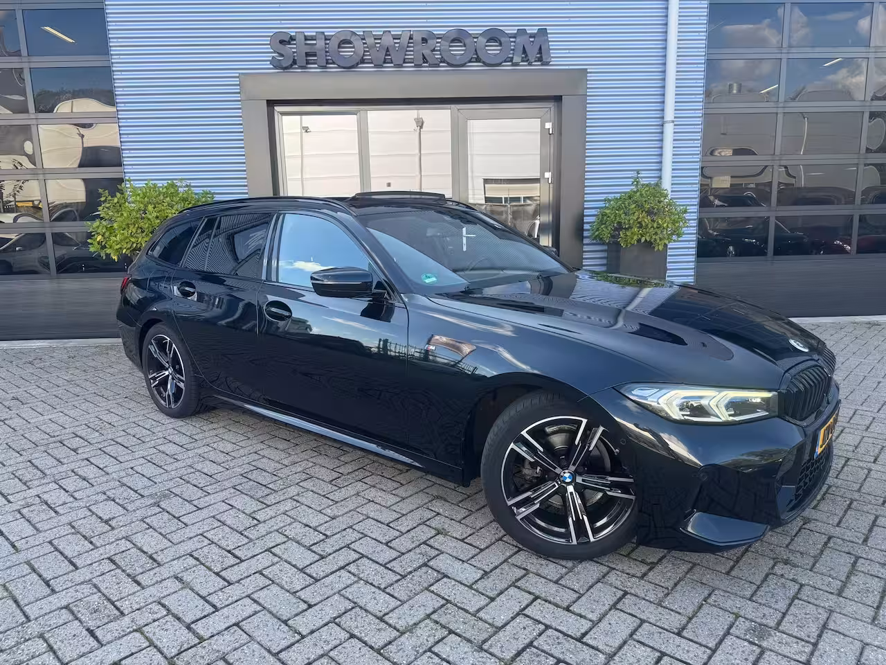 BMW 3-serie Touring 318i M-Pakket|AUTOMAAT|PANO|HARMAN/KARDON|CAMERA|LEDER/ALCANTARA
