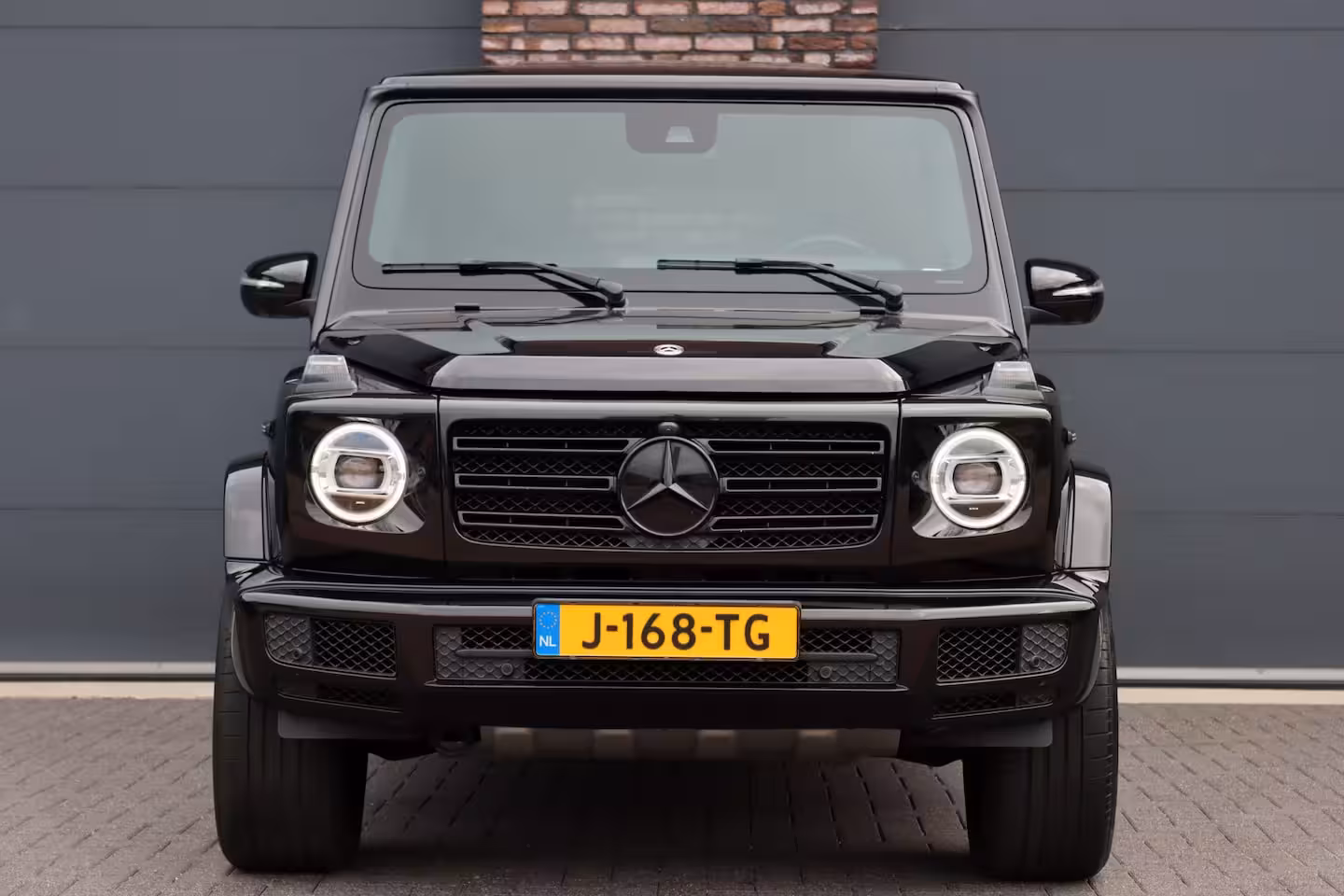 Mercedes-Benz G-klasse 500 V8 | Schuifdak | Distronic+ | Standkachel | Burmester | Massage | Leder Exclusief | St