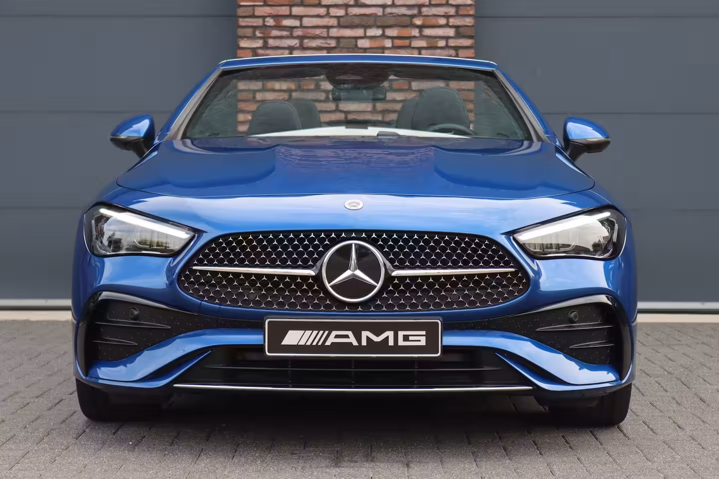 Mercedes-Benz CLE Cabriolet 200 AMG Line | Distronic | Airscarf | Memory | Standkachel | Keyless Go | Cabriocomfortpak