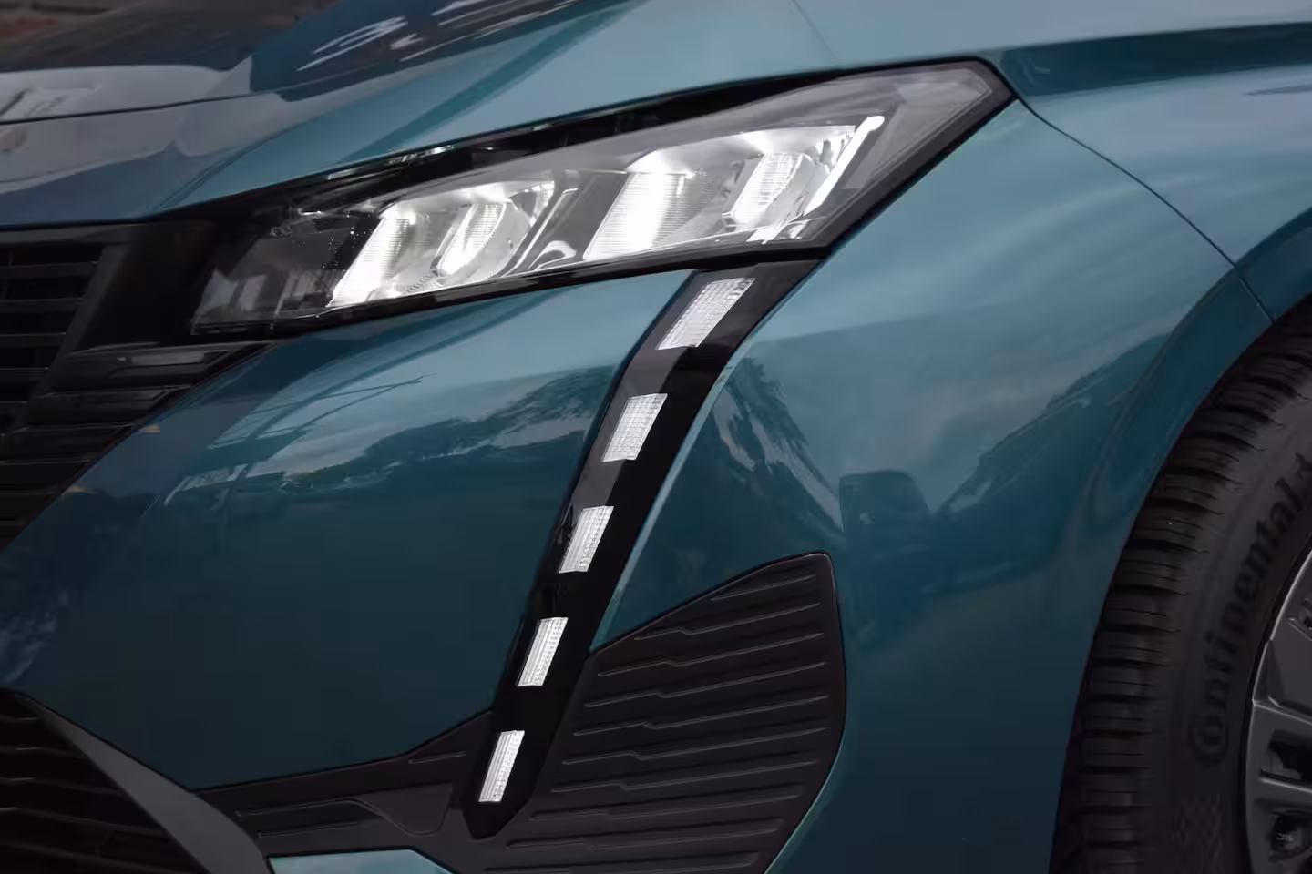 Peugeot 308 SW 1.2 PureTech Active Pack CARPLAY LMV TREKHAAK