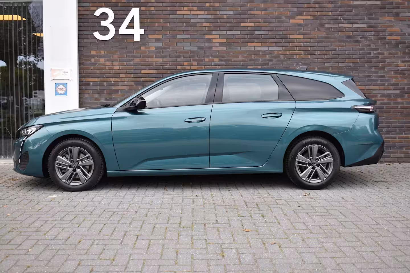 Peugeot 308 SW 1.2 PureTech Active Pack CARPLAY LMV TREKHAAK