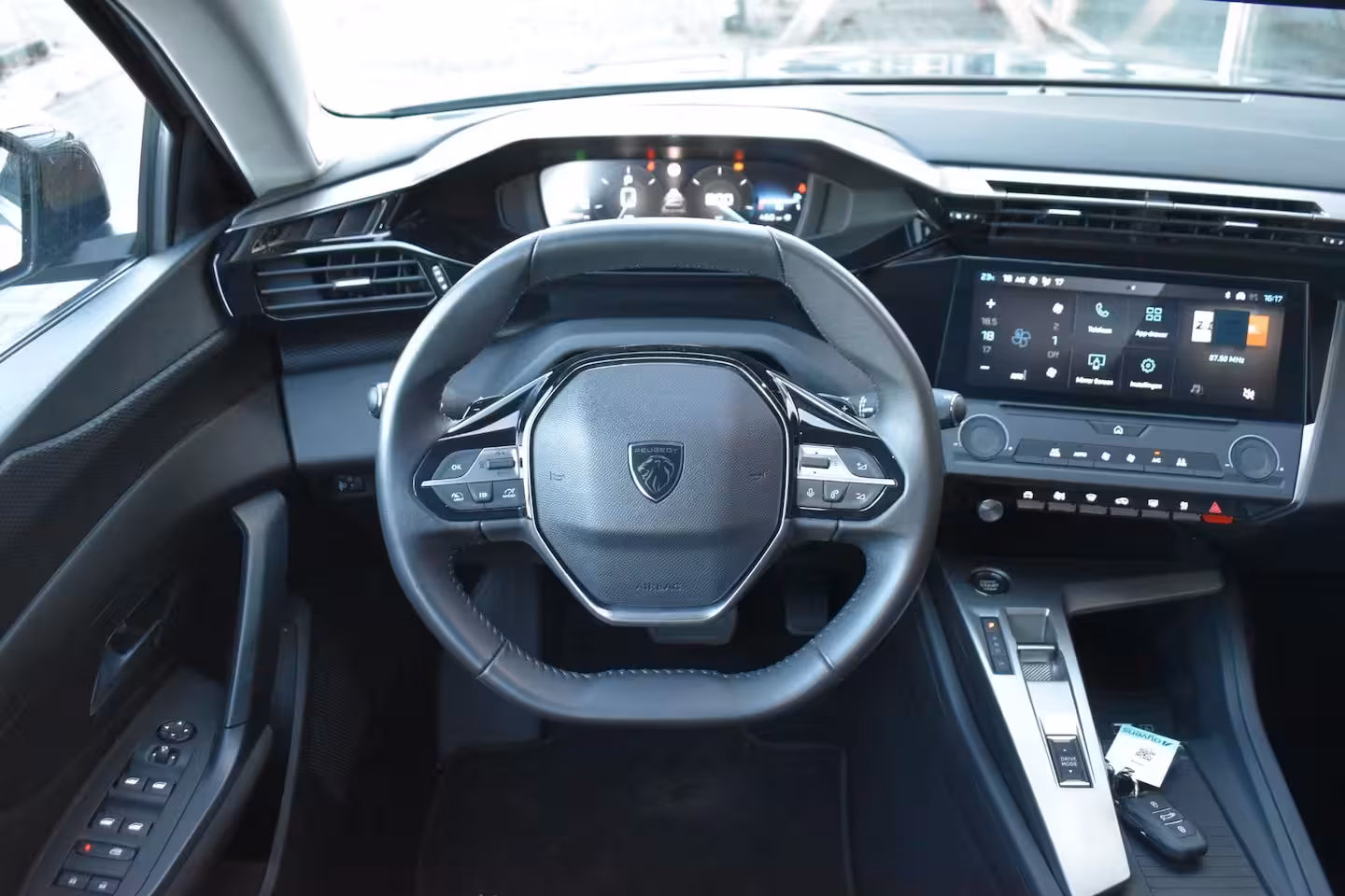 Peugeot 308 SW 1.2 PureTech Active Pack CARPLAY LMV TREKHAAK