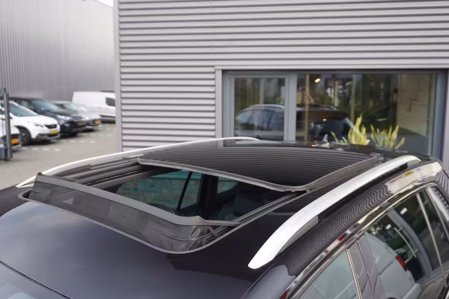 Volkswagen Tiguan 1.4 TSI eHybrid R-Line Business / ACC / Pano / Camera / Carplay / Intieurverlichting