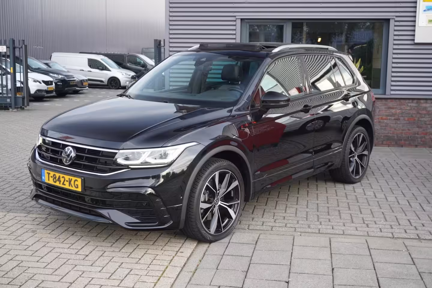 Volkswagen Tiguan 1.4 TSI eHybrid R-Line Business / ACC / Pano / Camera / Carplay / Intieurverlichting