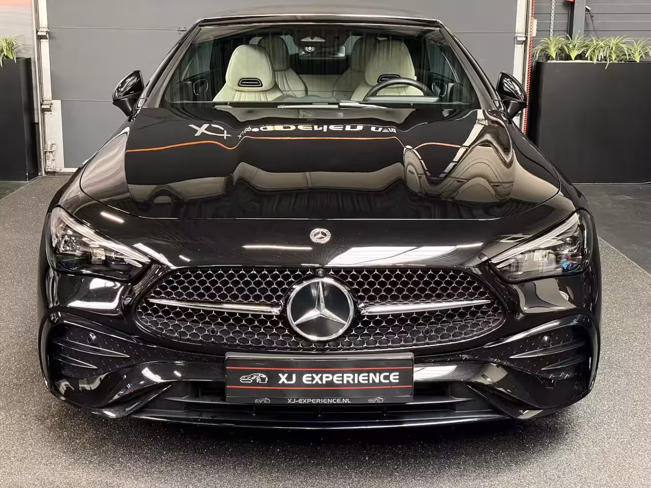 Mercedes-Benz CLE Cabriolet 200 AMG Line HUD NAVI 204PK