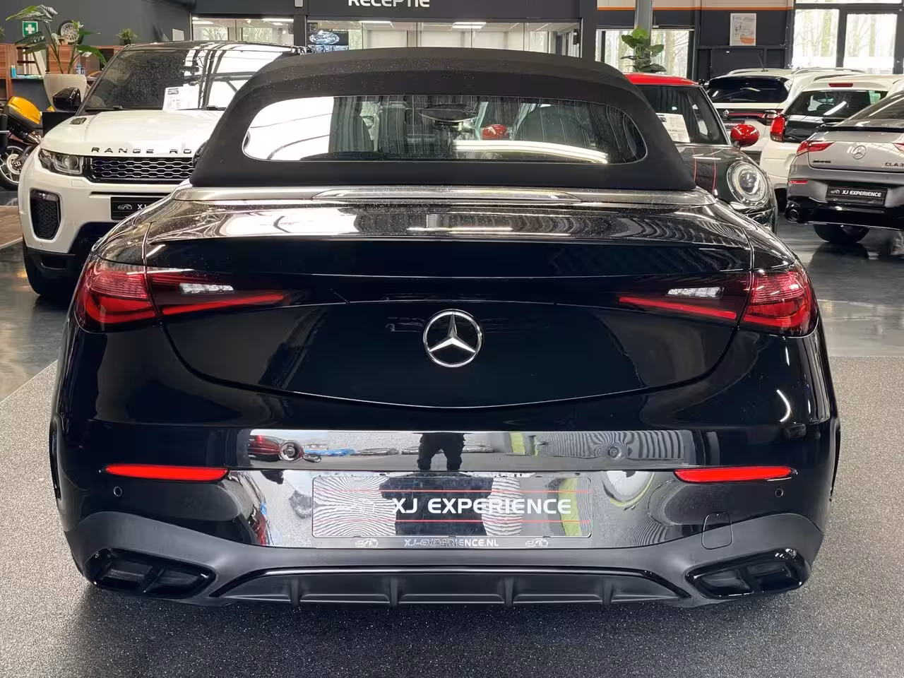 Mercedes-Benz CLE Cabriolet 200 AMG Line HUD NAVI 204PK