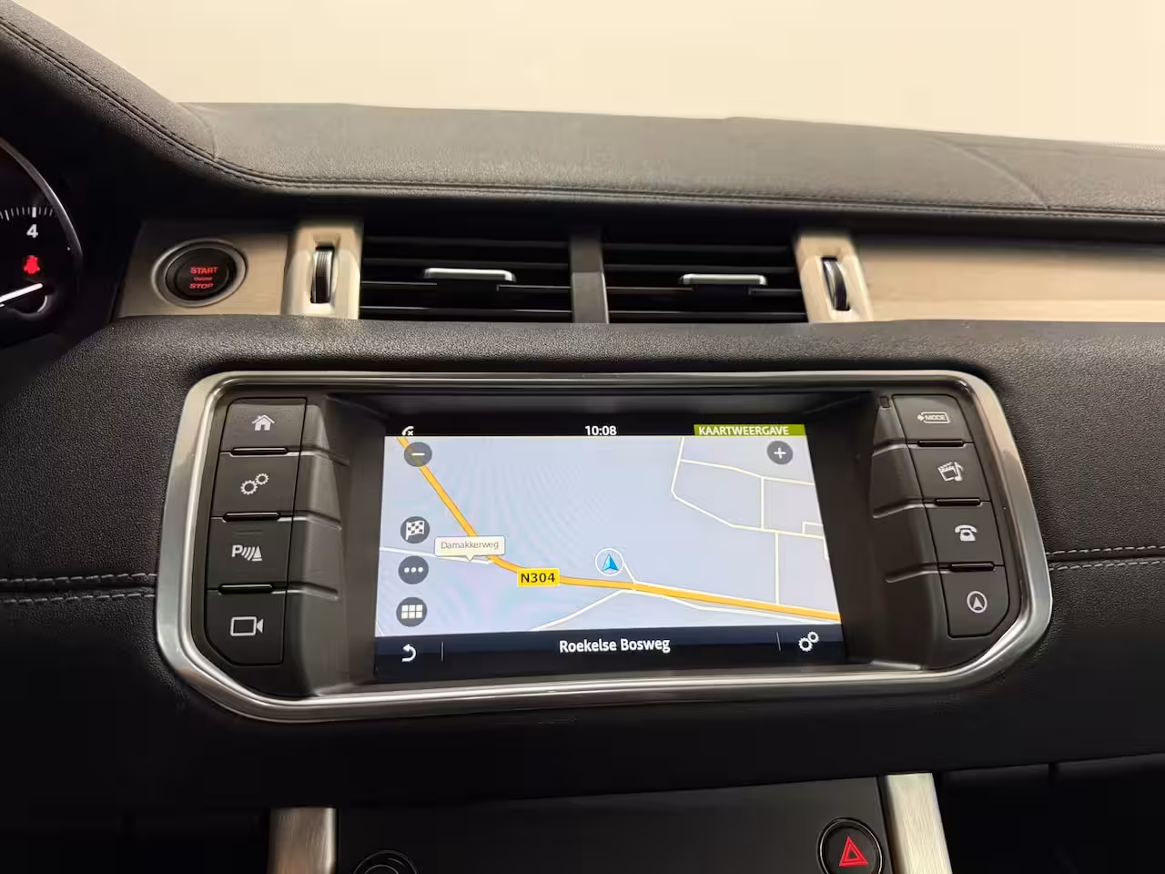 Land Rover Range Rover Evoque 2.0 Si4 HSE Dynamic | Panorama | Leder | Camera | LED | Trekhaak | 4WD | Stoelverwarming |